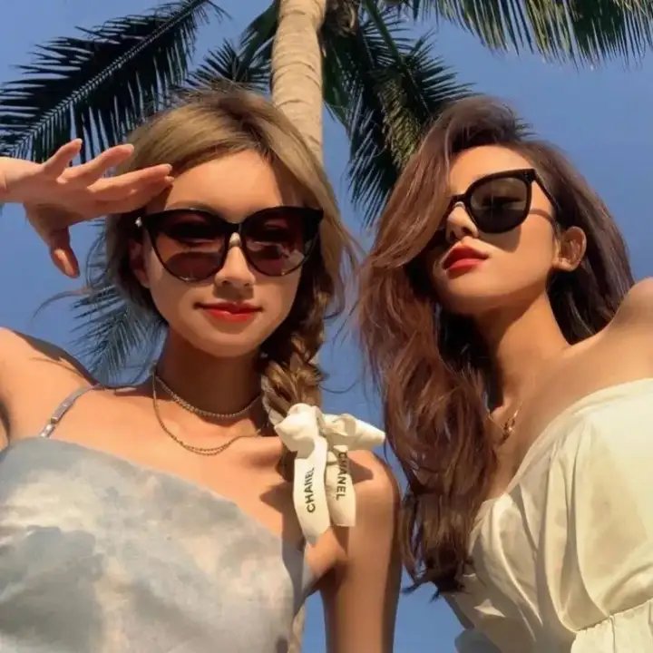 青年的椅子
